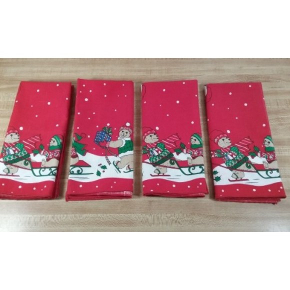 Vintage Set of 4 Christmas Napkins by Sunweave Linen Corporation - Picture 1 of 7